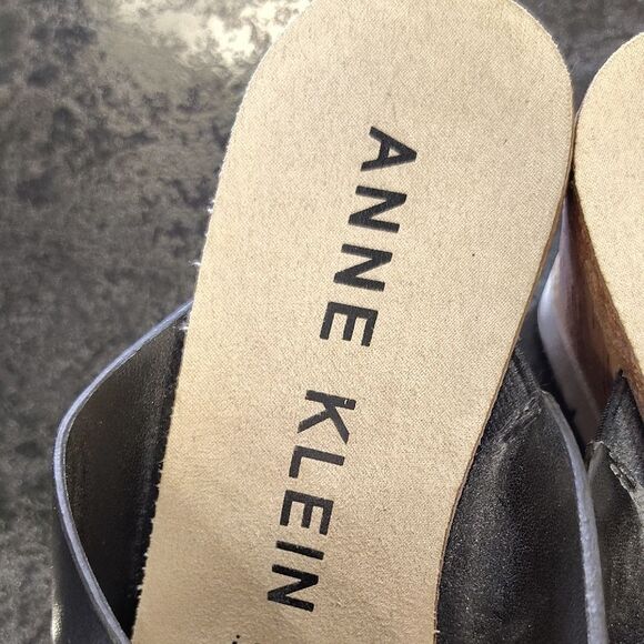 Anne Klein Black Mules with Crisscross Straps - Picture 2 of 6